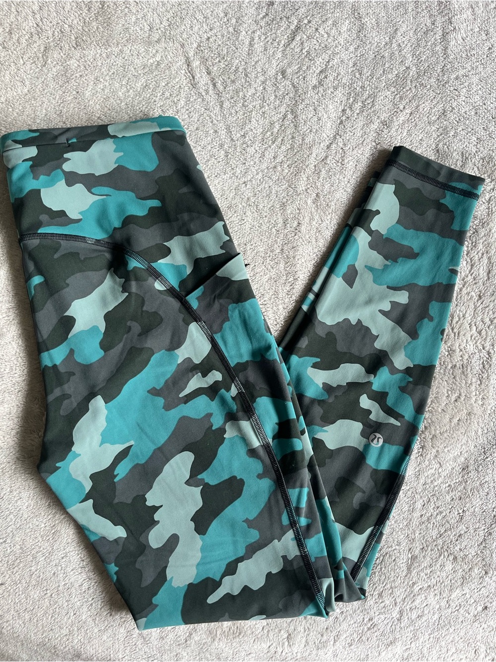 Lululemon Swift Speed High-Rise Tight 28" size 8